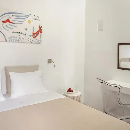 The Mykonist Executive Elia * Elia (Mykonos)