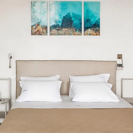 The Mykonist Executive Elia Elia (Mykonos)